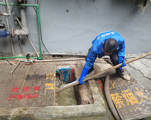 浑江清掏化粪池